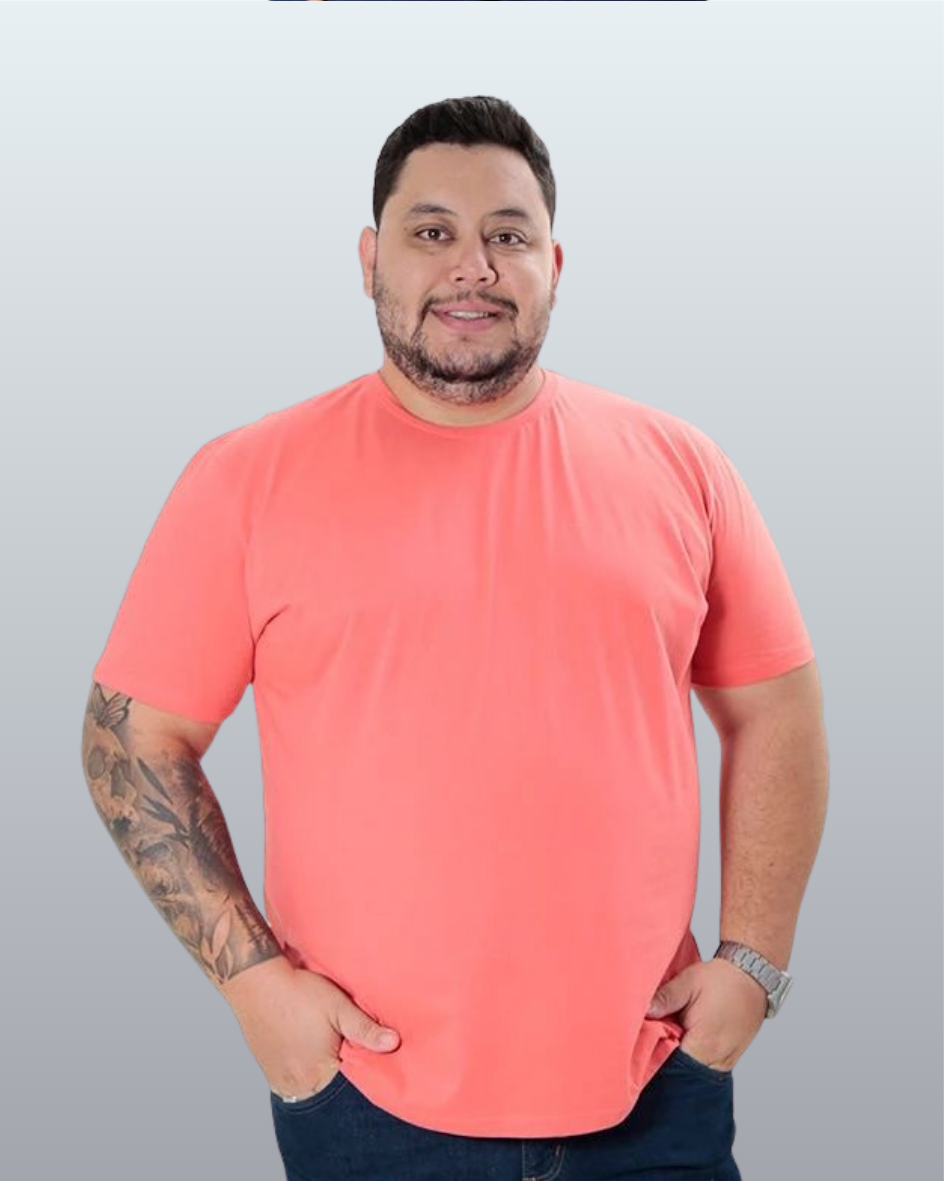 Camiseta Básica Gola Redonda Lisa Plus Size