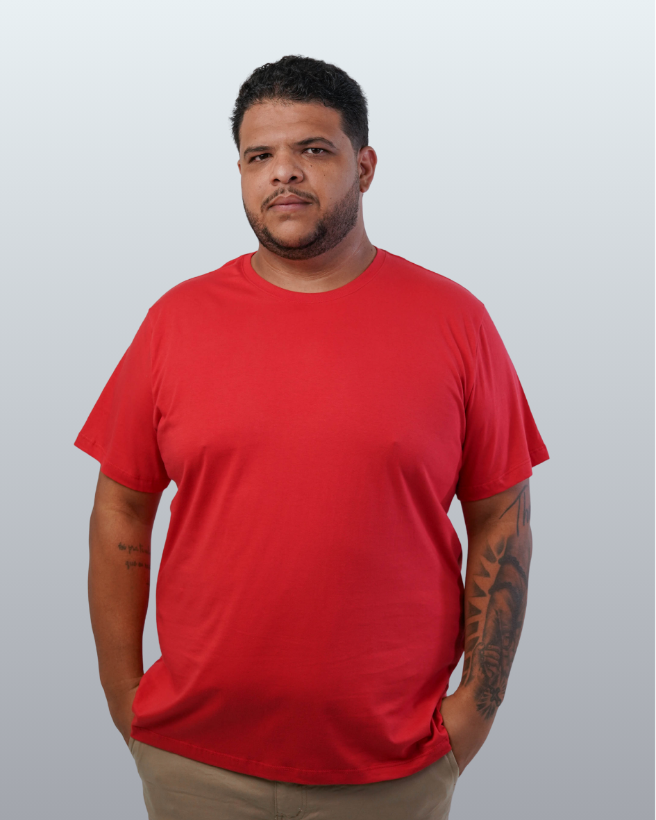 Camiseta Básica Gola Redonda Lisa Plus Size