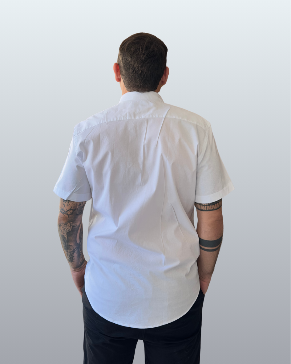 Camisa Manga Curta Slim Fit Básica