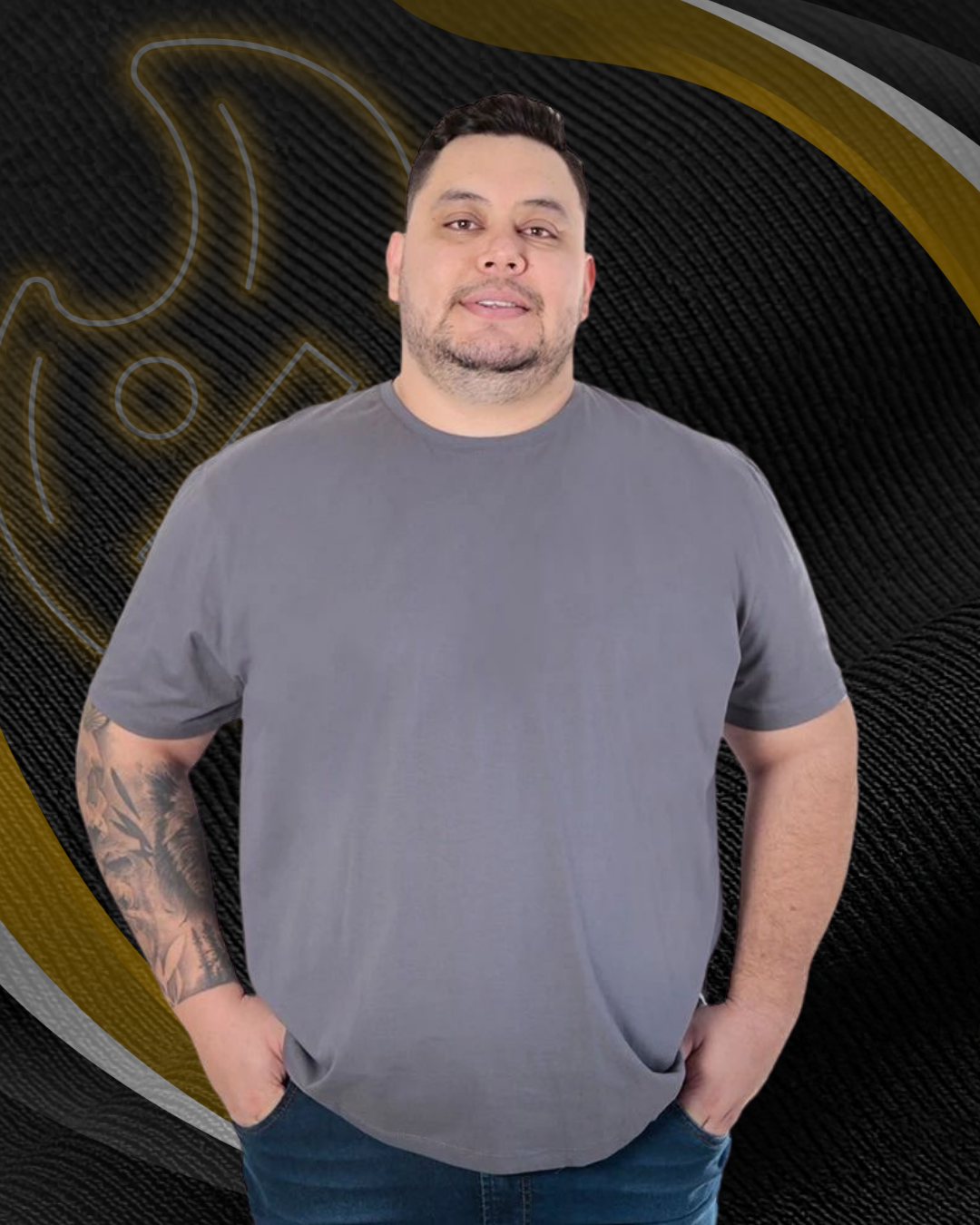 Camiseta Básica Gola Redonda Lisa Plus Size